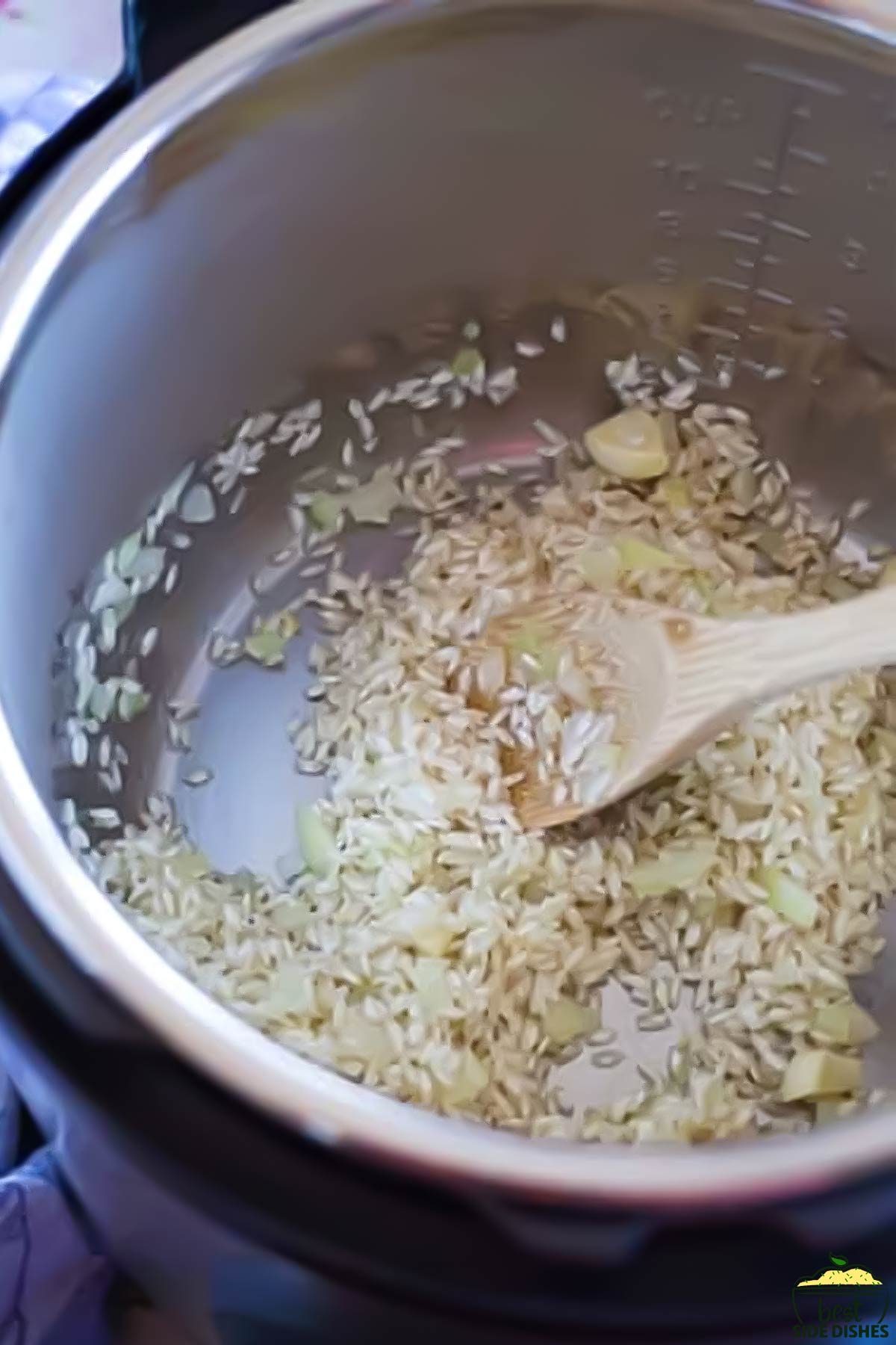 cooking rice with onions in the instant pot